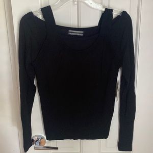 NWT Anthropologie sweater with shoulder cutouts, size Xs
